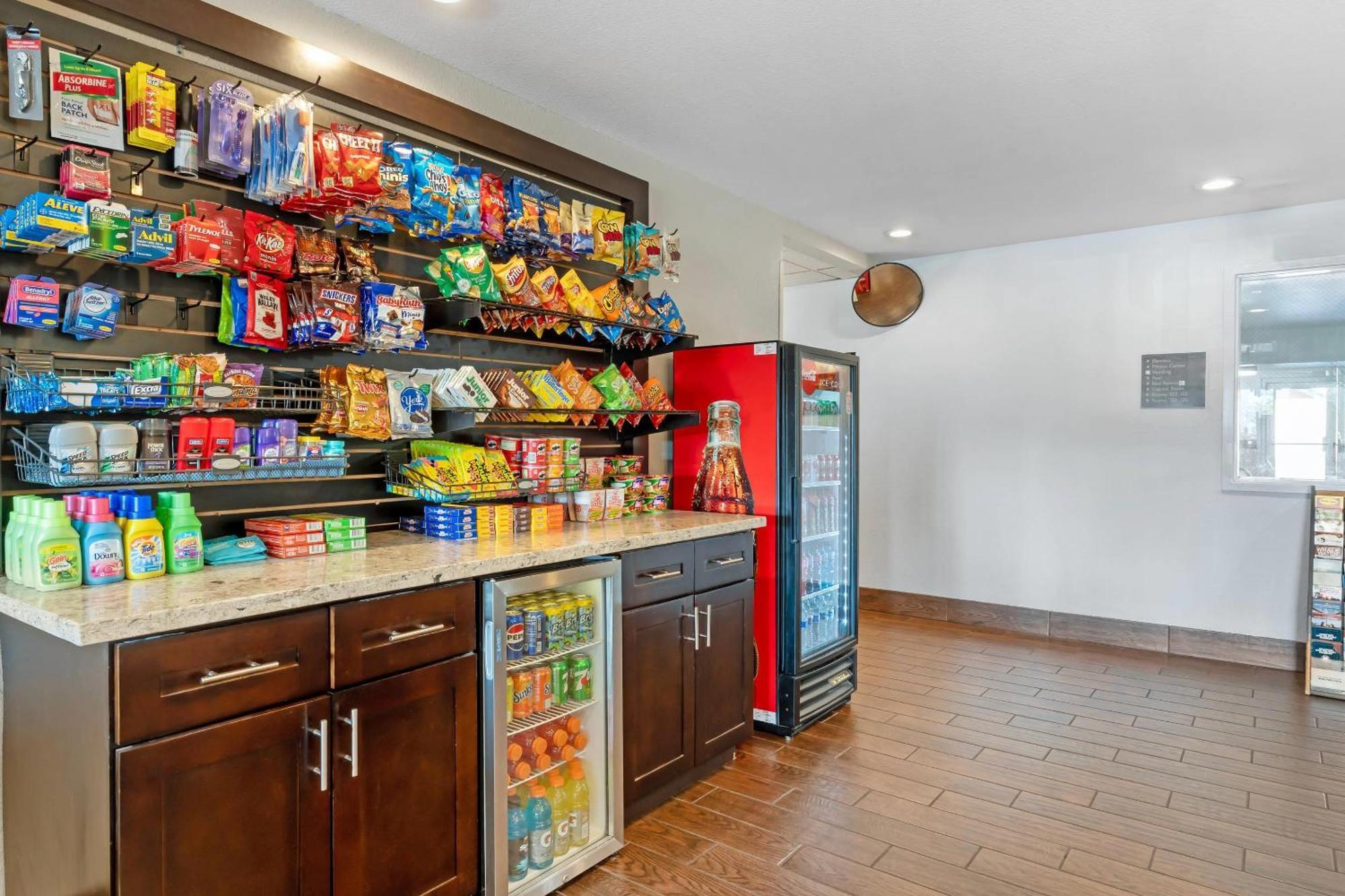 Comfort Inn & Suites Sacramento - University Area Экстерьер фото