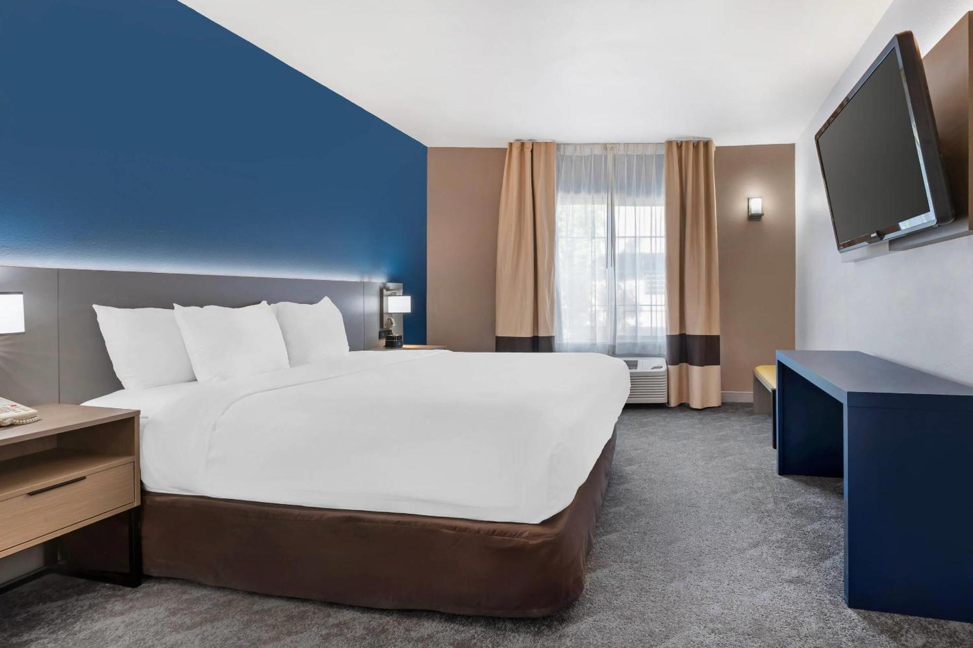Comfort Inn & Suites Sacramento - University Area Экстерьер фото